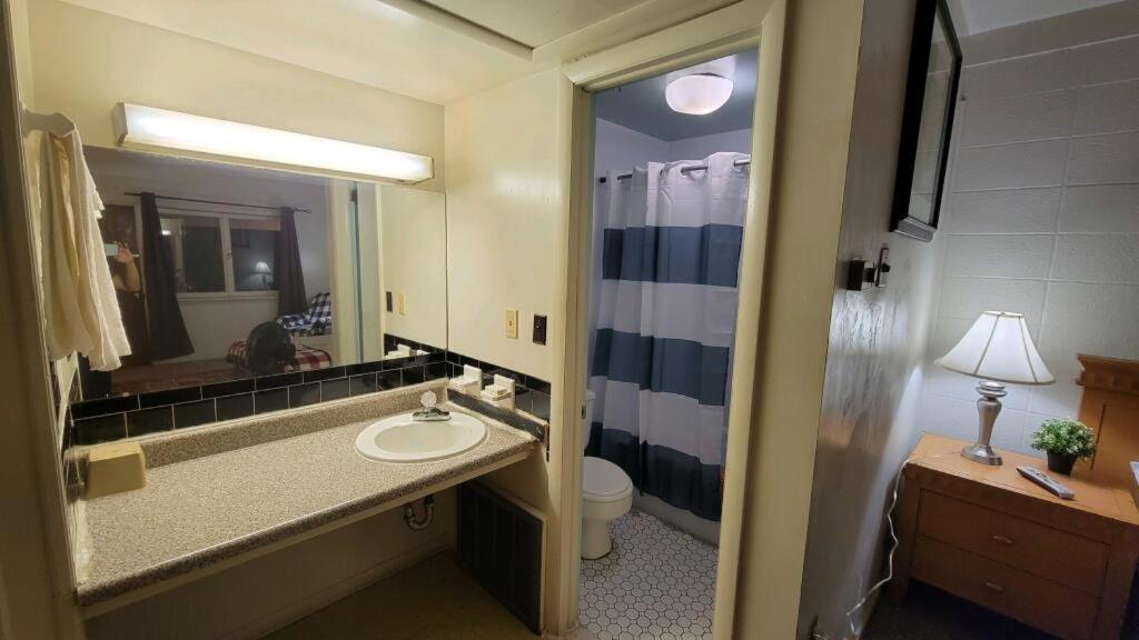 Sussex Motel Wantage Екстер'єр фото
