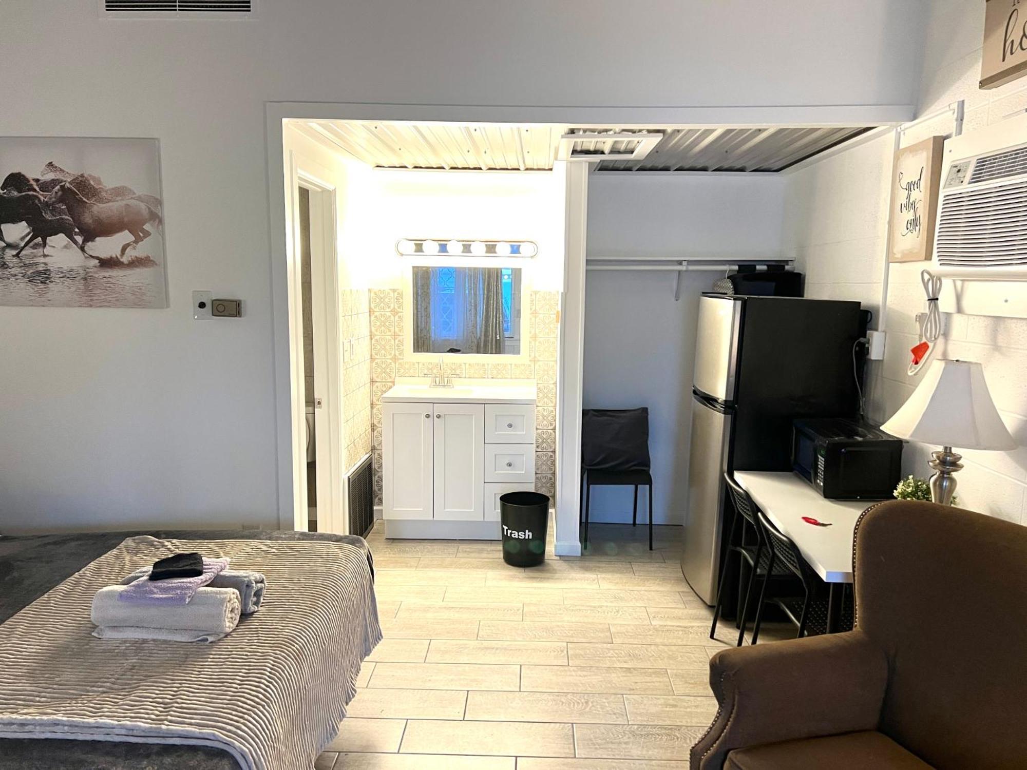 Sussex Motel Wantage Екстер'єр фото